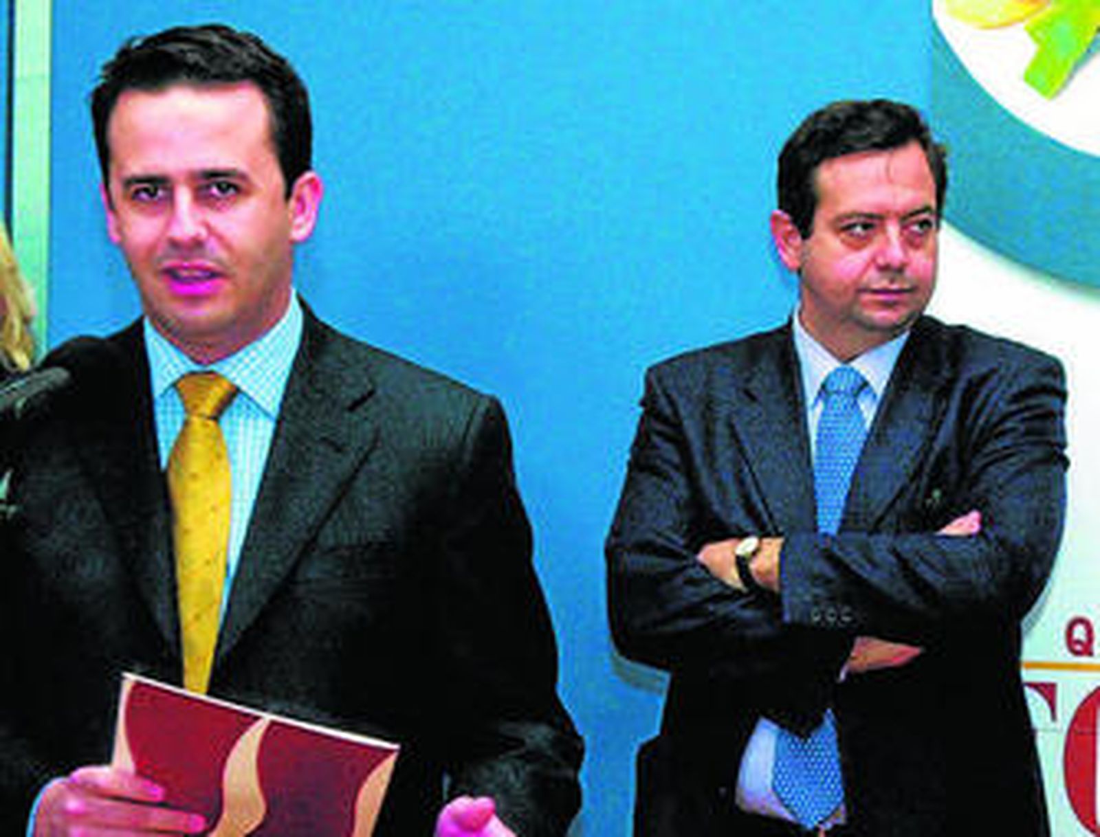 Manuel García Gallardo, en primer término, con Miguel Osuna al fondo.