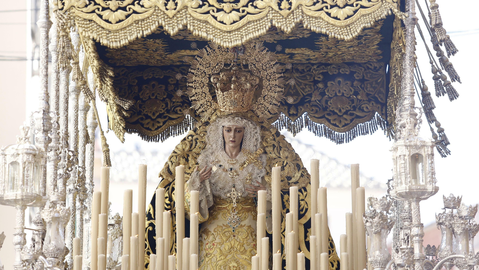 Las fotos de Lágrimas y Favores en el Domingo de Ramos en Málaga