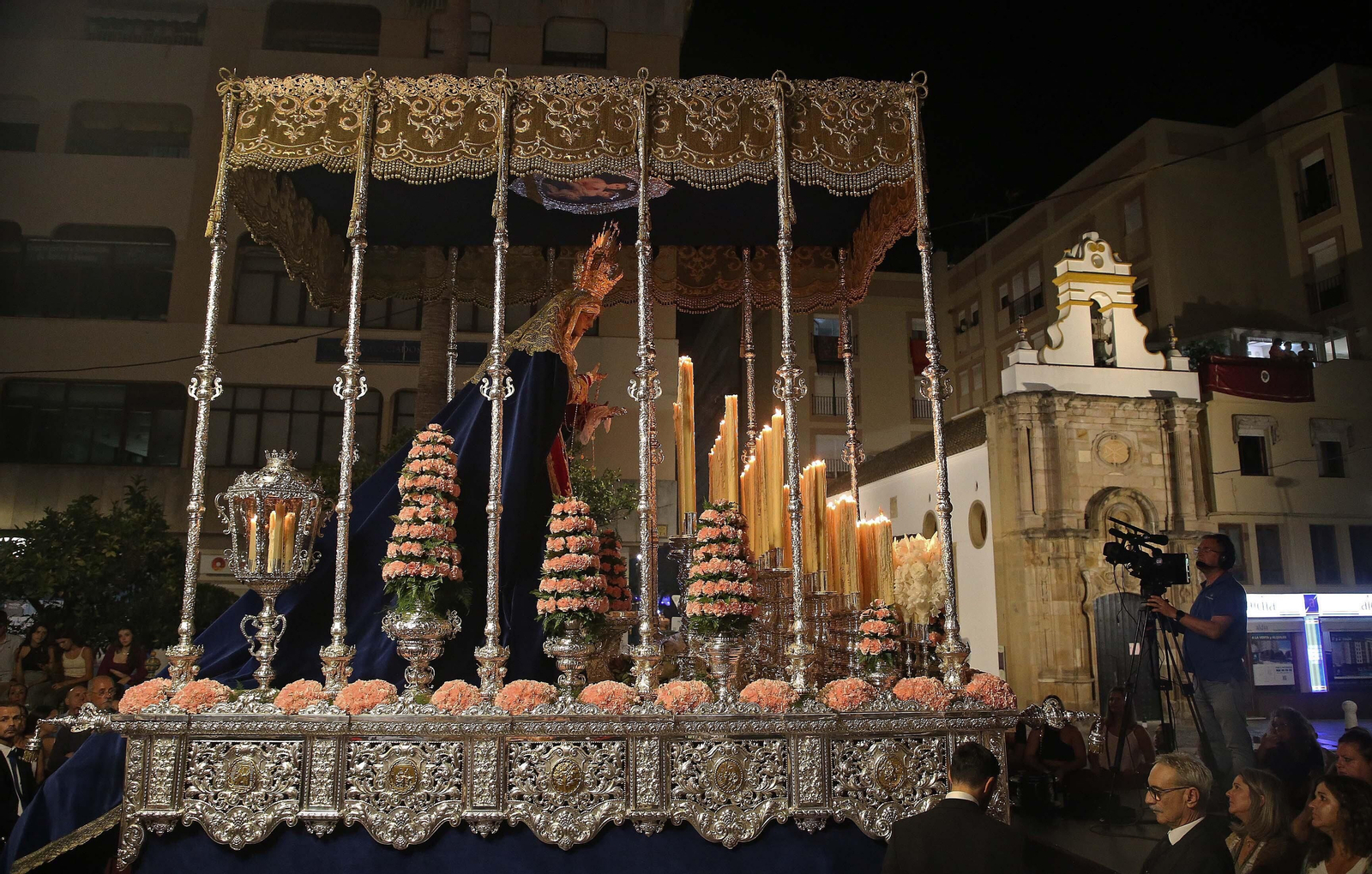 La Magna Mariana de Algeciras por la Plaza Alta, en imágenes
