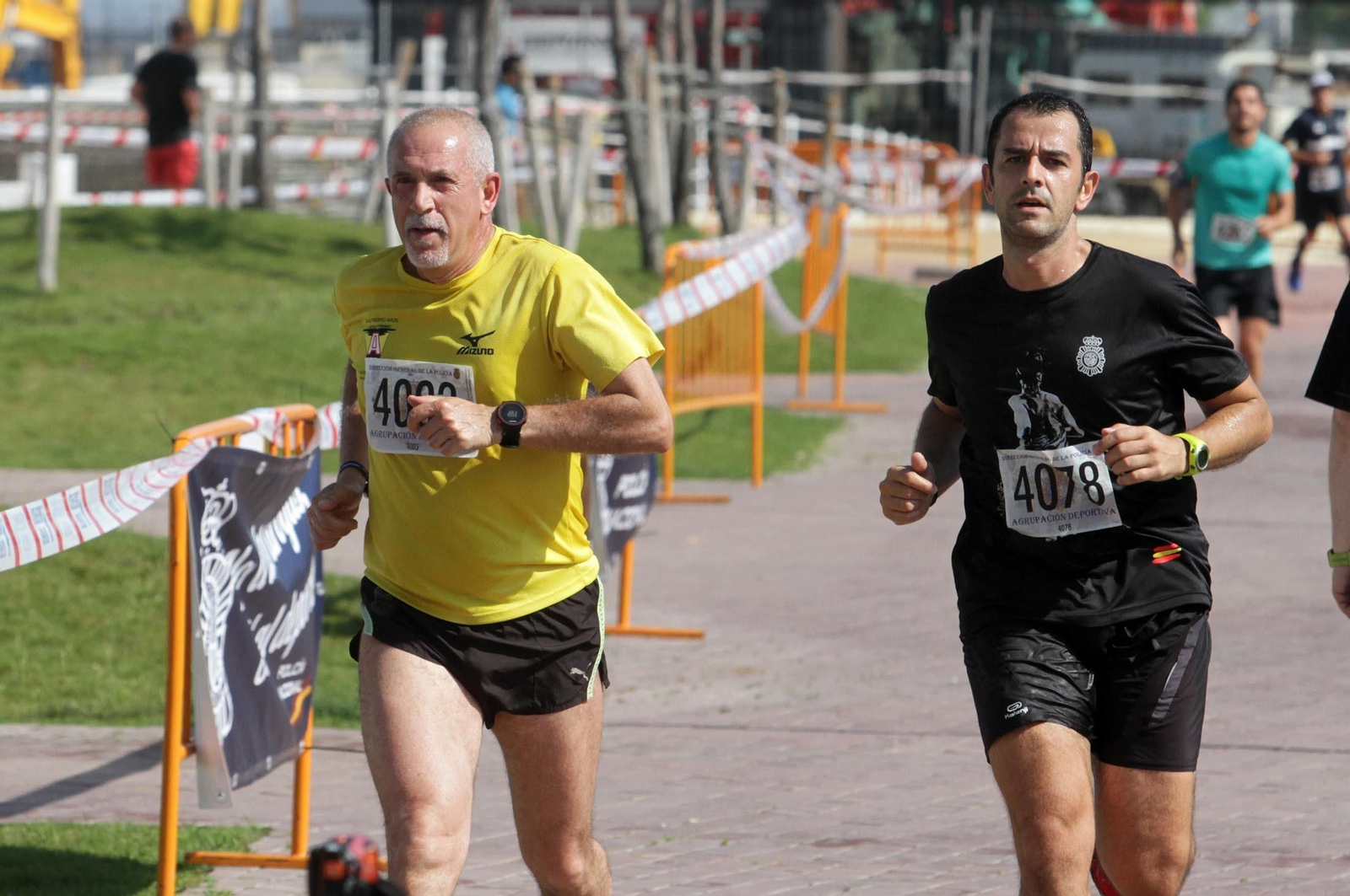 Imágenes de la Carrera Solidaria Ruta 091 organizada por la Policía Nacional