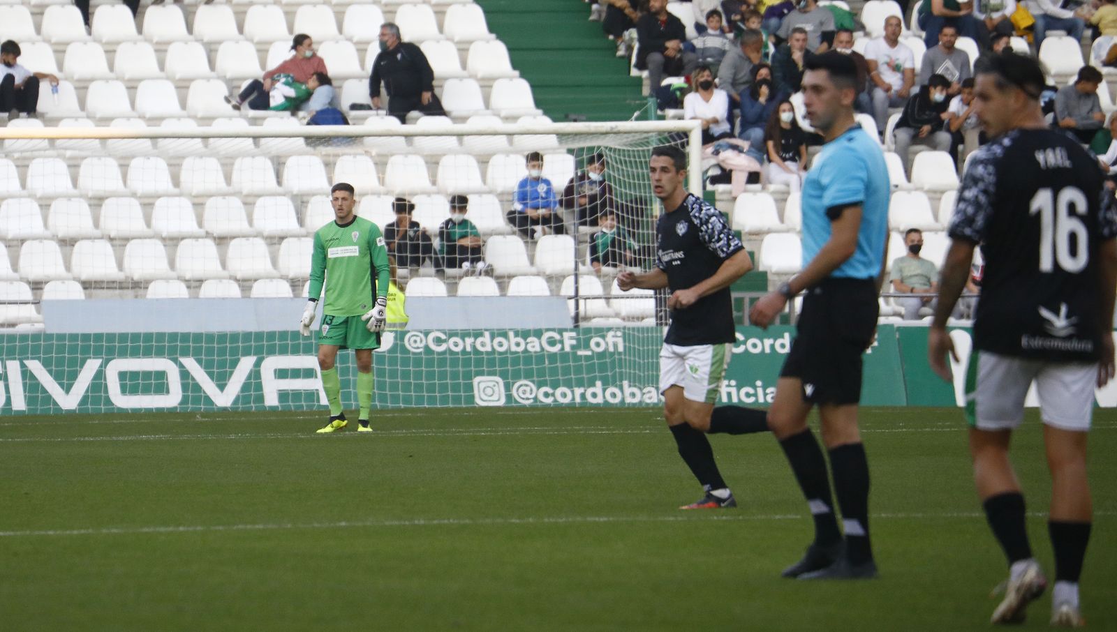 La victoria del Córdoba CF ante el Cacereño, en imágenes