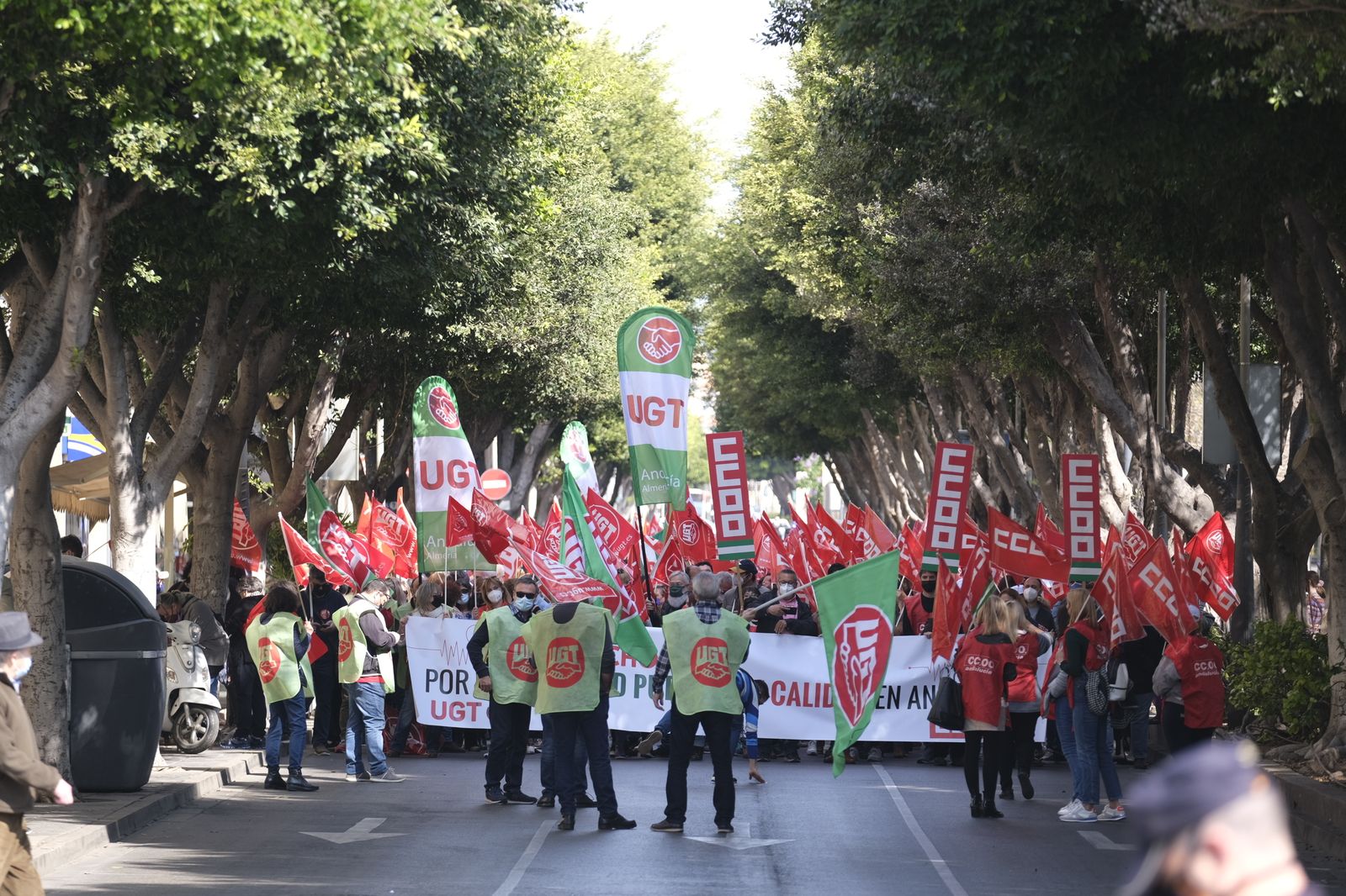 Imágenes de la manifestación a favor de la sanidad pública en Almería