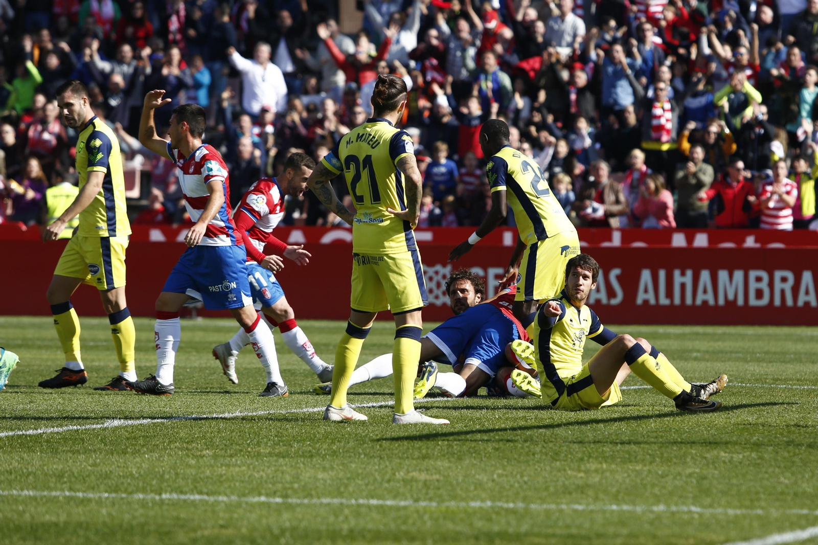 Las imágenes del Granada-Numancia