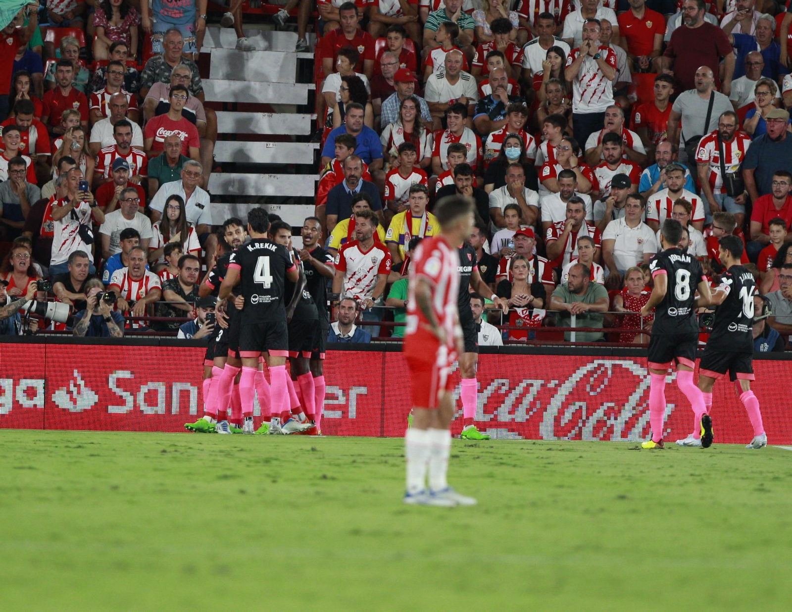 Imágenes del partido U.D. Almería-Sevilla F.C.