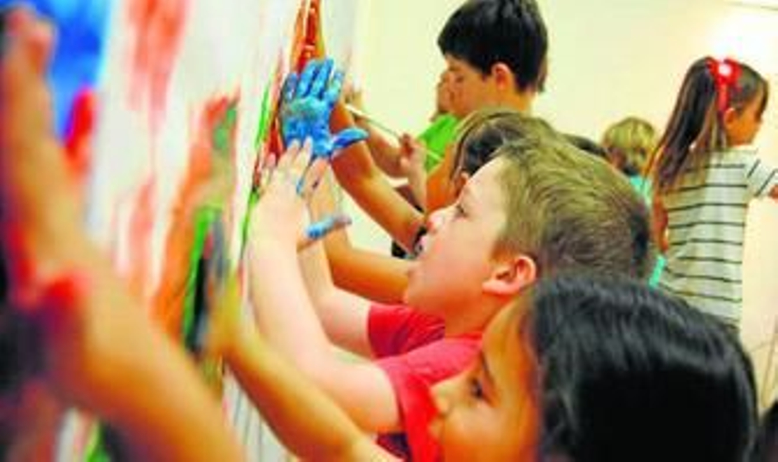 Ópera, cine, música y escuela de verano en Granada.