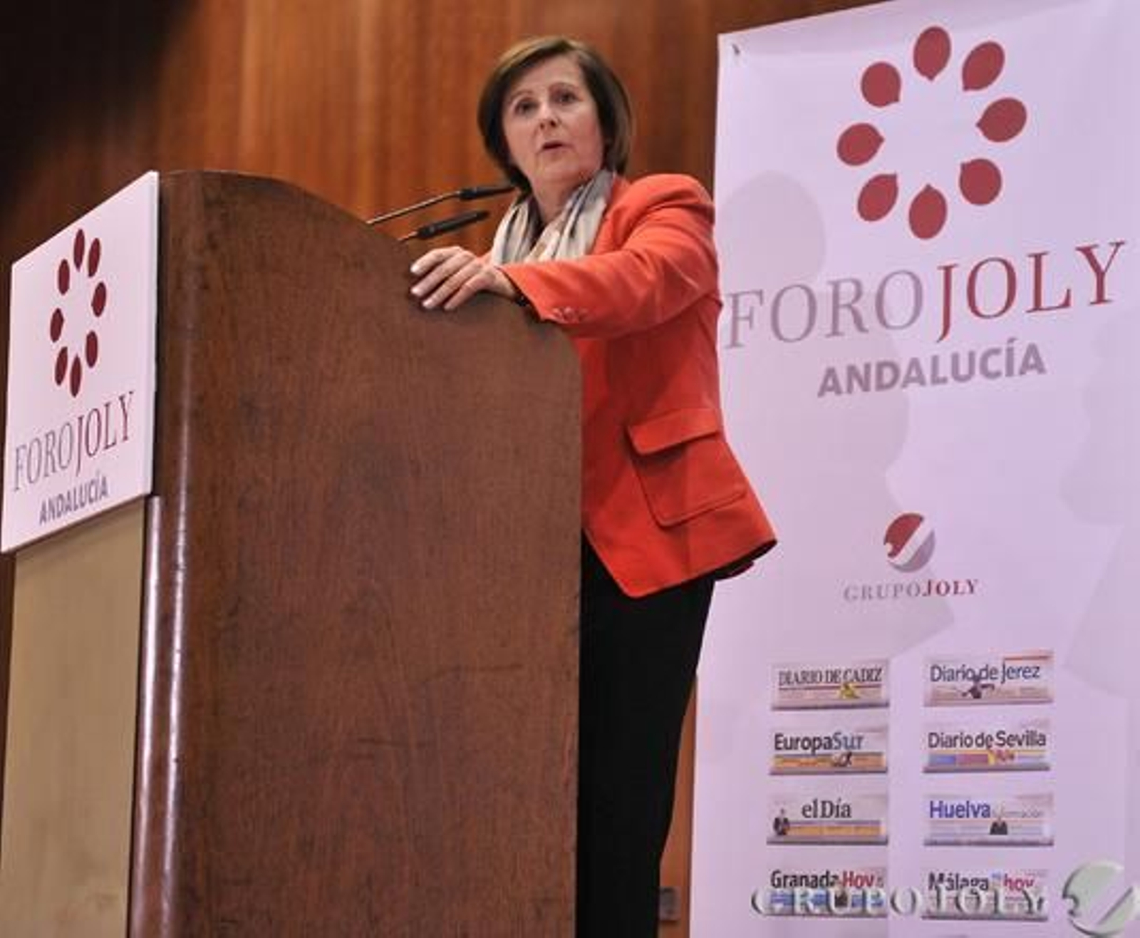 La consejera María José Sánchez Rubio, durante su discurso. / Juan Carlos Vázquez