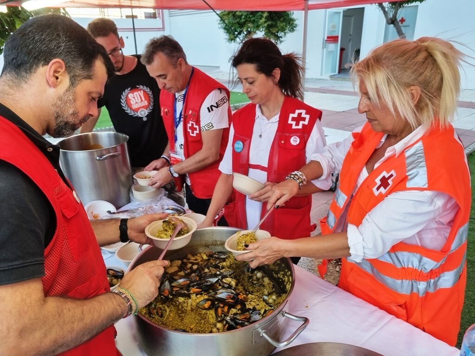 ‘Hacedores Cádiz’ se vuelca con las personas sin hogar en Jerez.