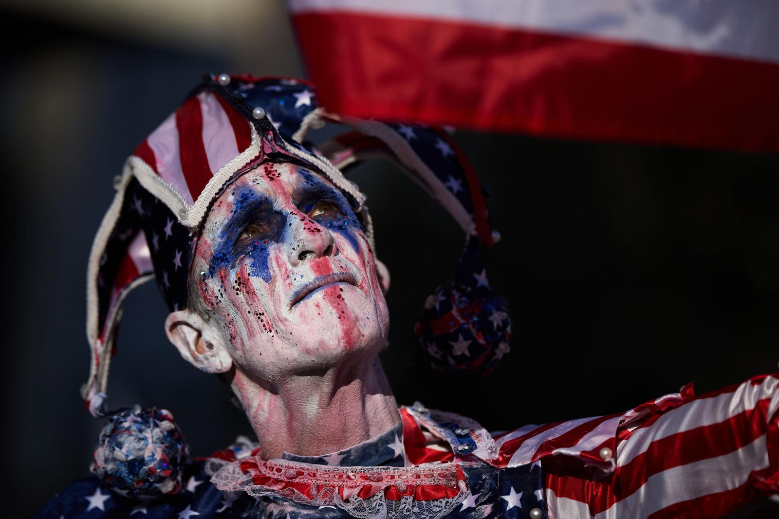 Miles de manifestantes contra Trump y Musk en EEUU: "¡Quita tus manos!"