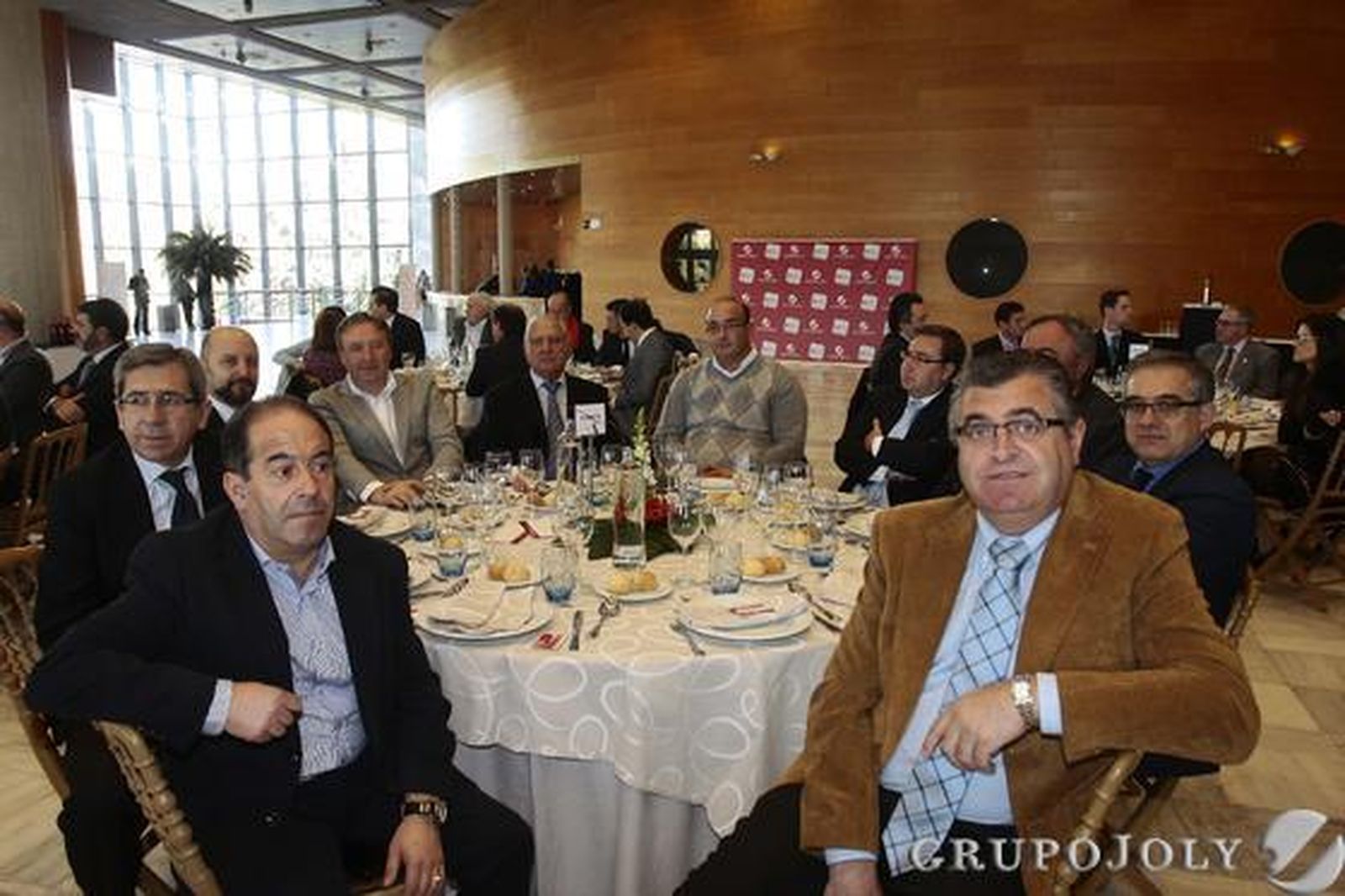 Cristóbal Torres, Juan de Dios Fuentes, Juan Cobo, José María Narváez, Gregorio Núñez, Pedro Martínez, Ramón Guzmán, Jesús Cano, Luis Hinojosa y Cristóbal Ulloa.

Foto: Maria de la Cruz/ Pepe Villoslada