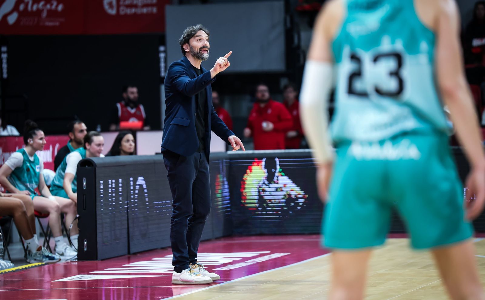 El CAB Estepona bordea la gesta en Zaragoza (62-59)
