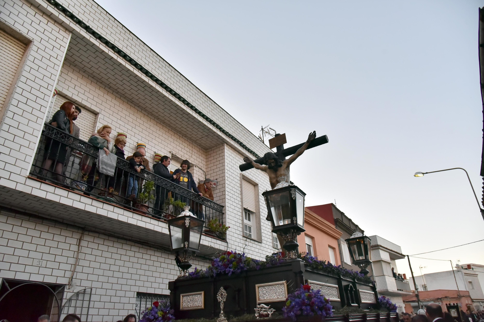 Imágenes del Lunes Santo en La Línea