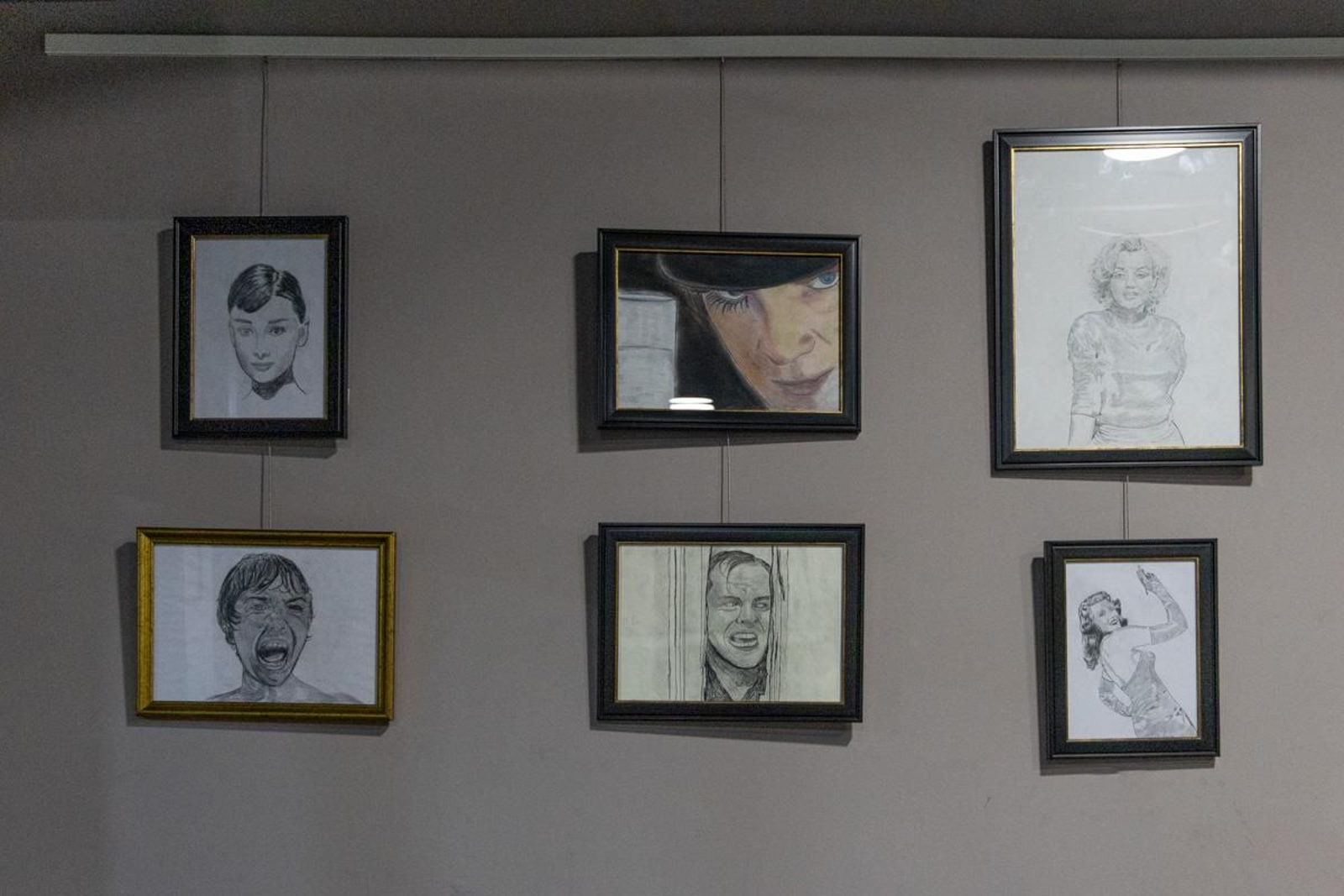 El simbolismo revive en 'Venenos', la nueva muestra de Jairo Díaz inspirada en Baudelaire