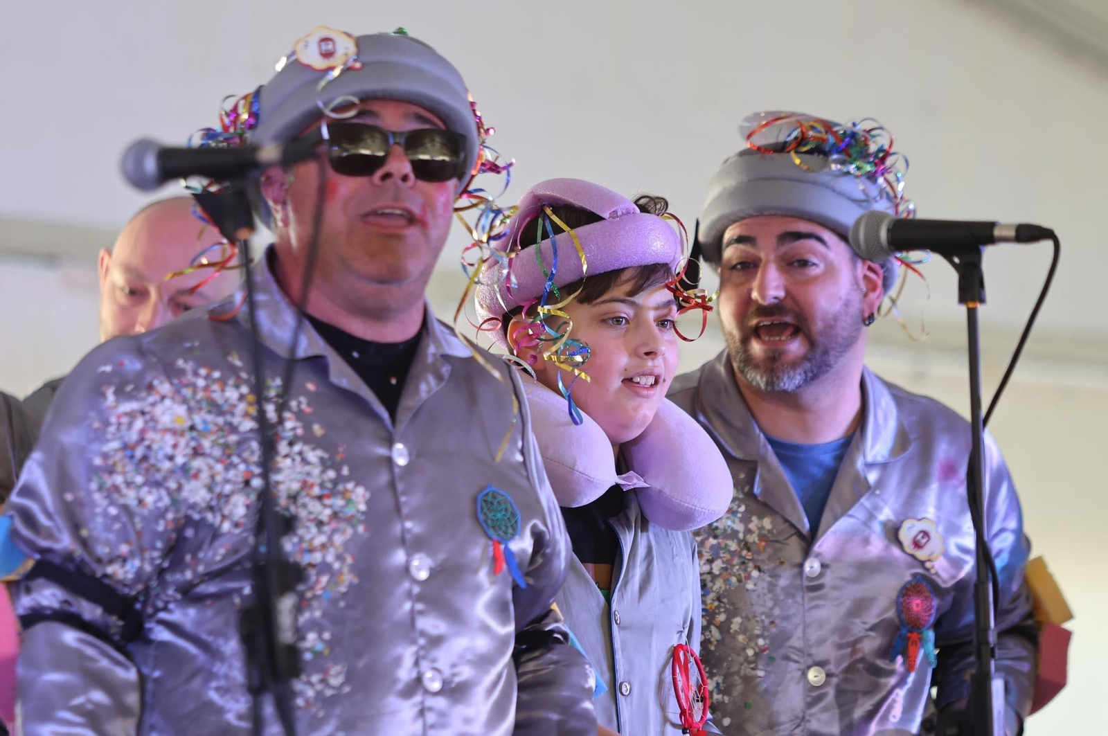 Imágenes del gran ambiente en el carrusel de agrupaciones del Carnaval Colombino 2024