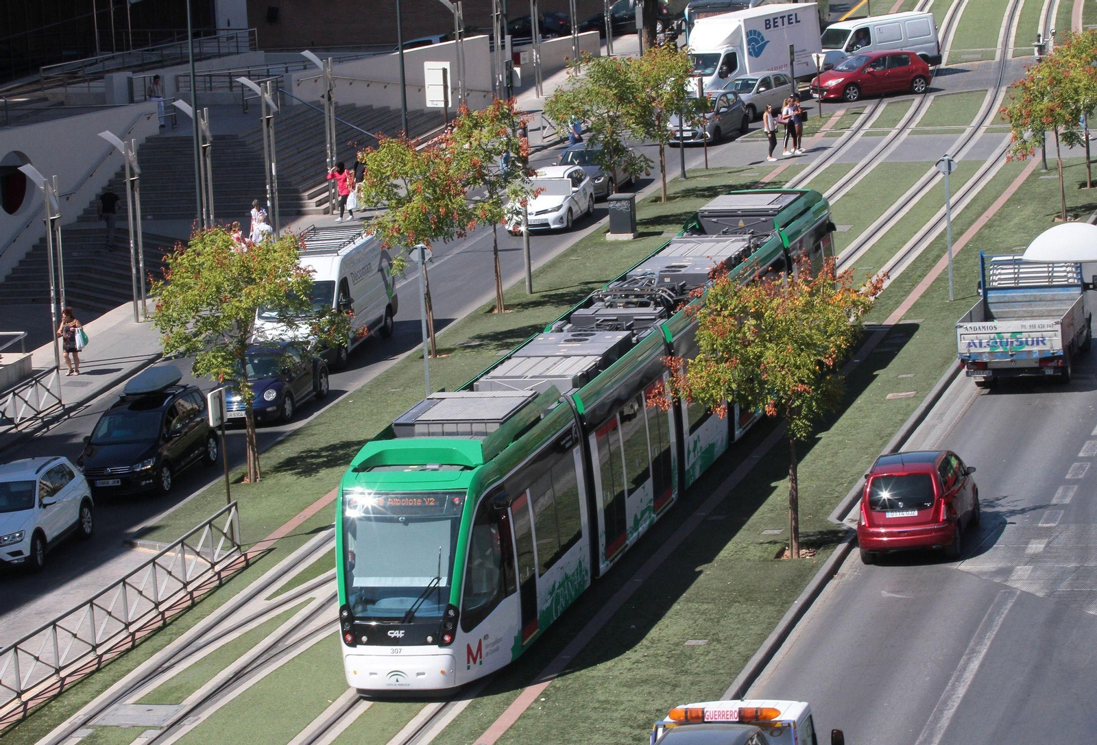 Avanza defiende la normalidad en su relación con los trabajadores.