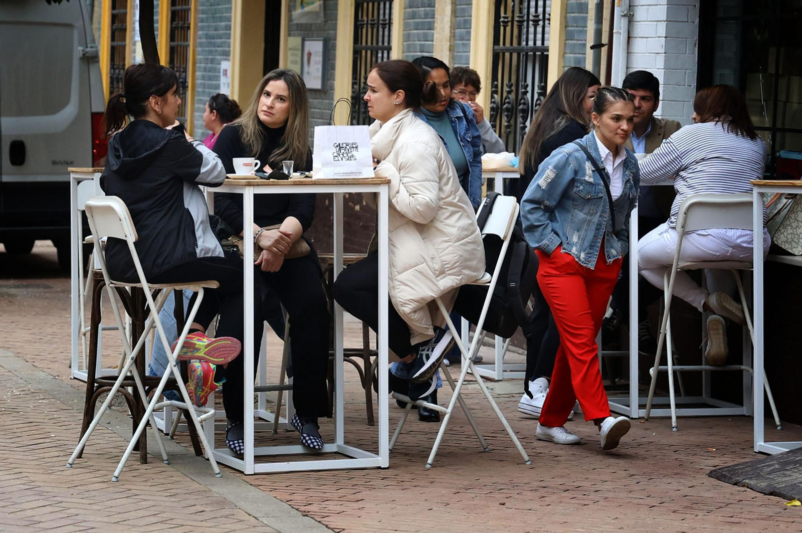 Imágenes del viernes 22 de marzo en Huelva