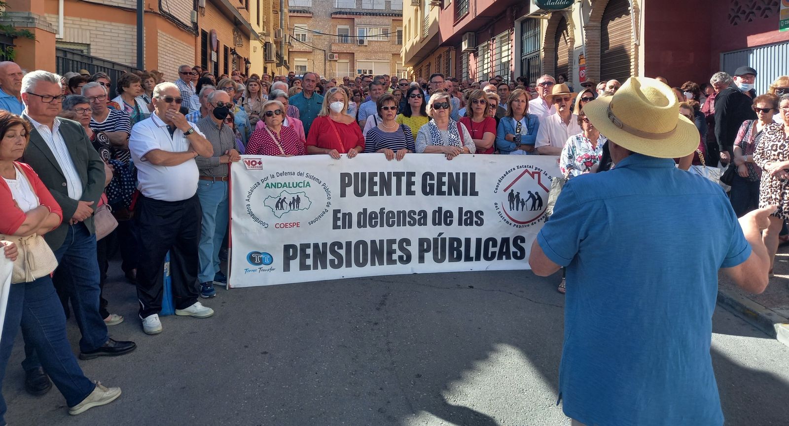 Protesta por la situación de la sanidad pública en Puente Genil.