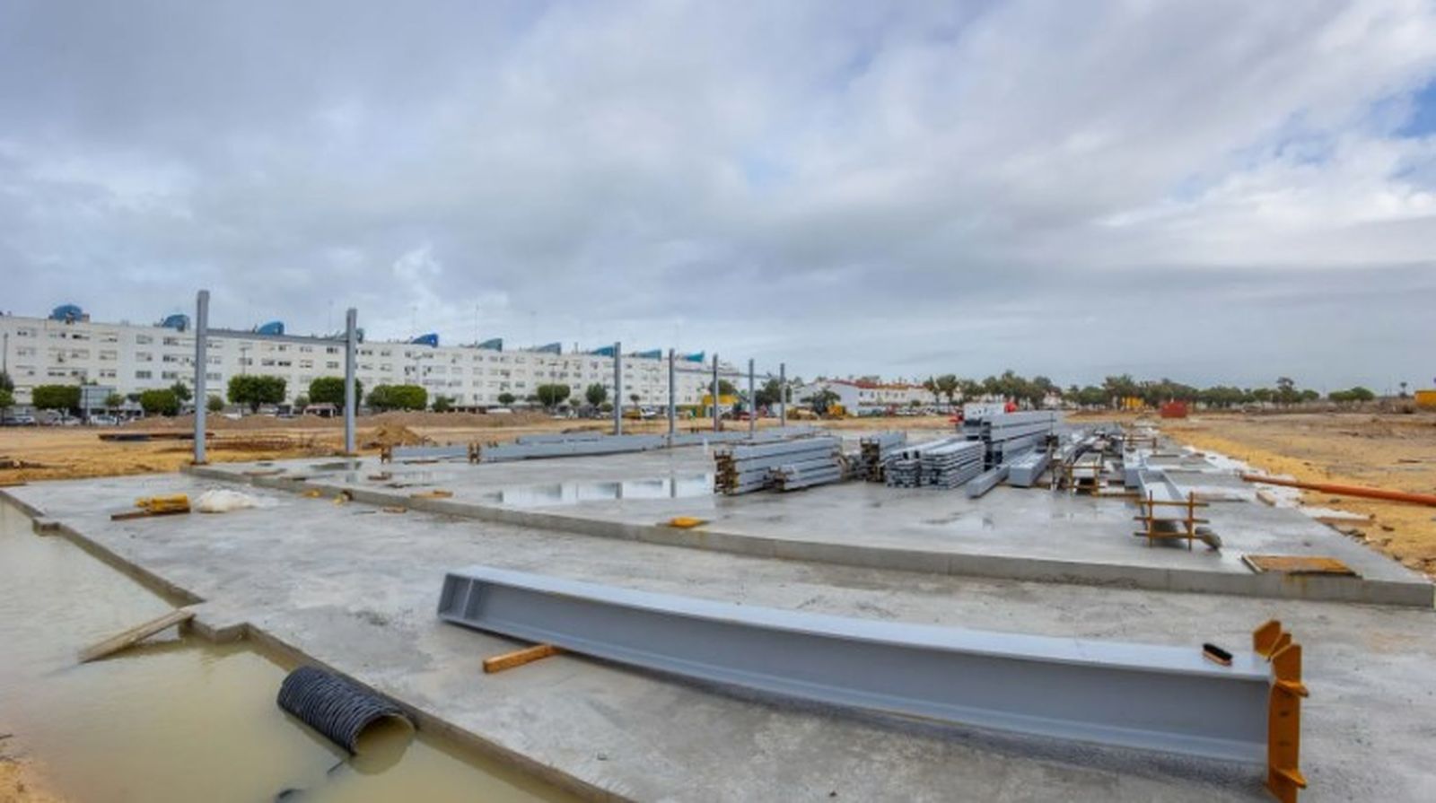 Imagen reciente de las obras de 'El Astillero', el edificio multifuncional del paseo de La Magdalena.