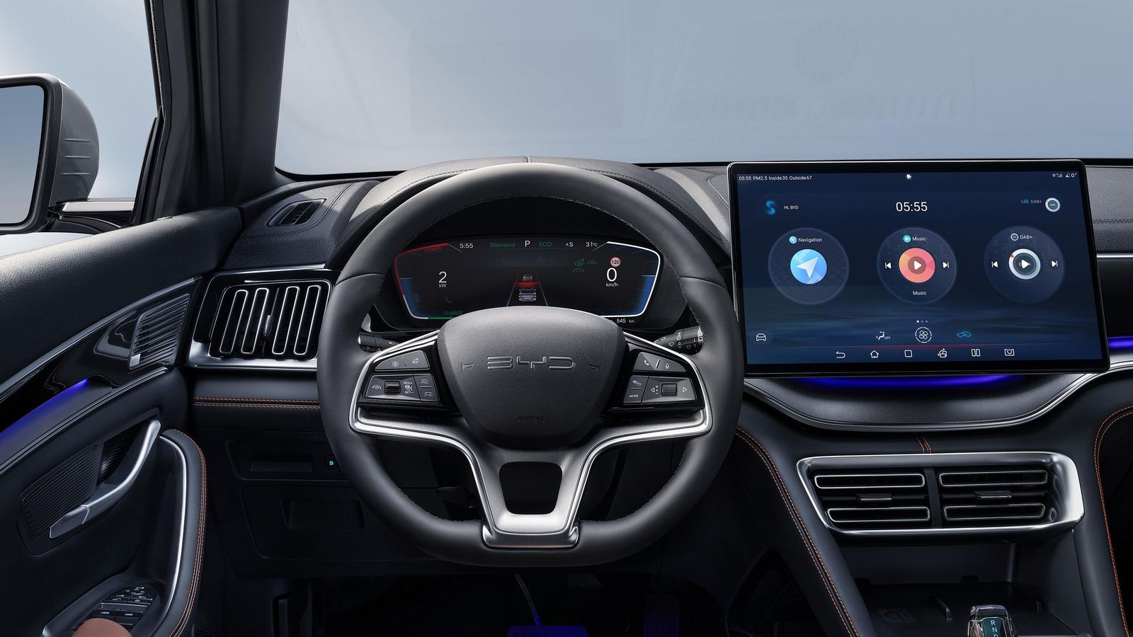 Como en los modelos hasta ahora importados de BYD, todos eléctricos, la pantalla central será rotatoria.