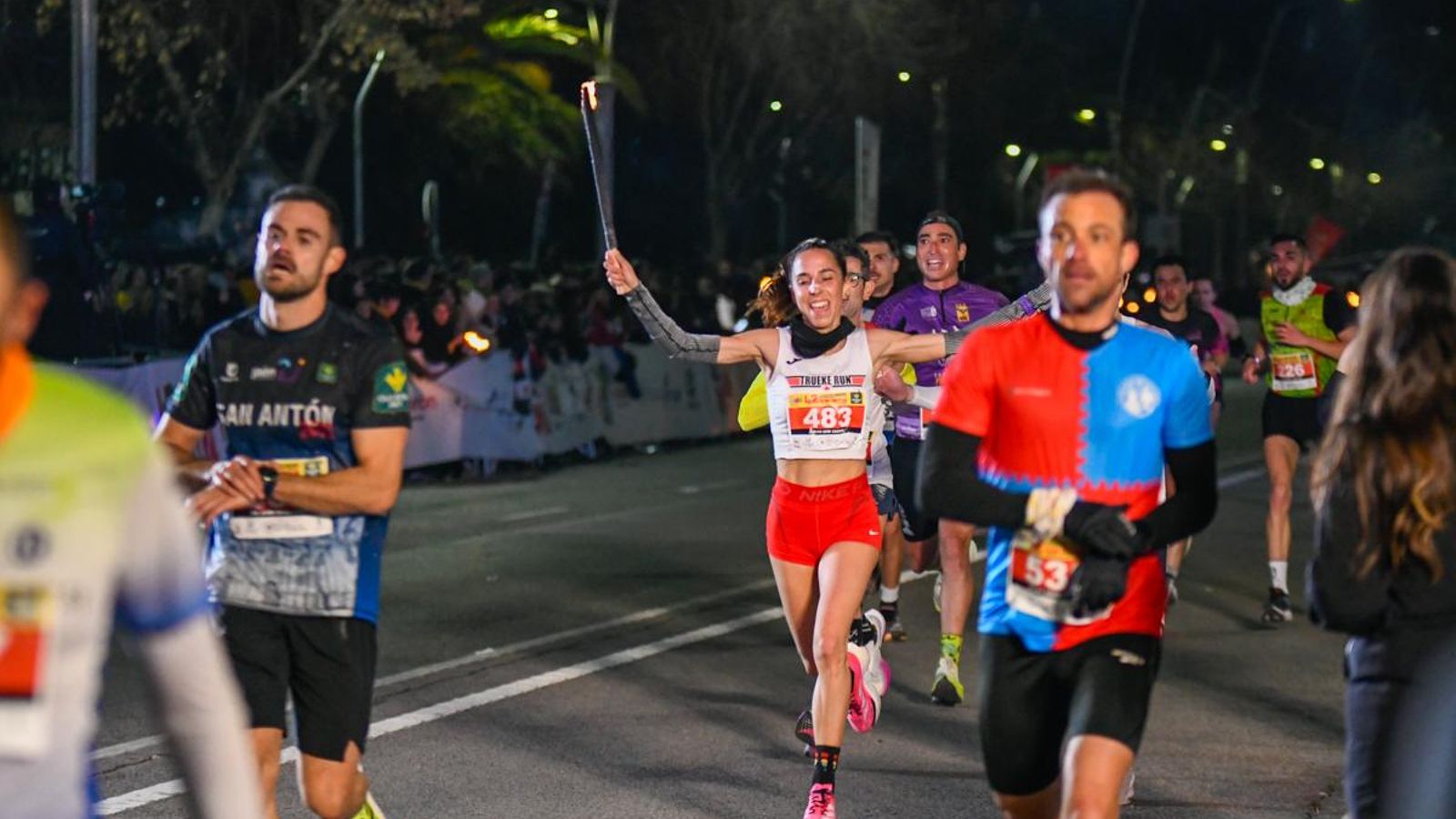 En imágenes: búscate en tu llegada a meta de la Carrera de San Antón 2025 (2)