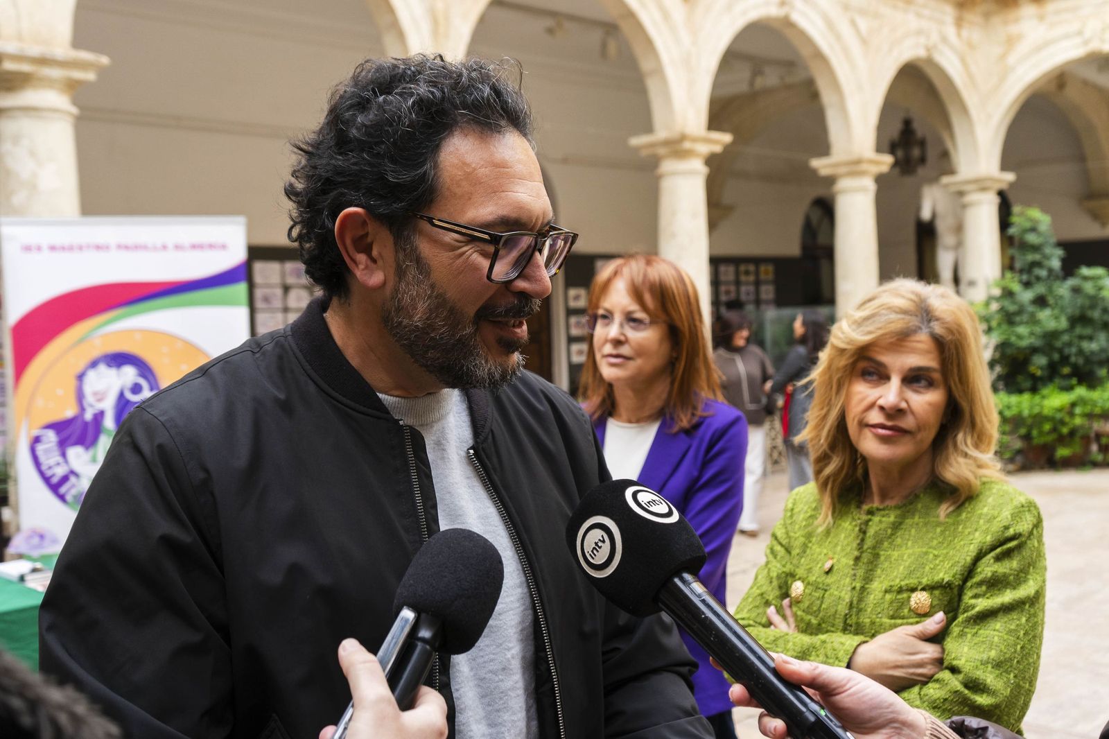 Las imágenes de los premios de la VII Edición del Concurso Intercentros 'Dale al Arte por la Igualdad'