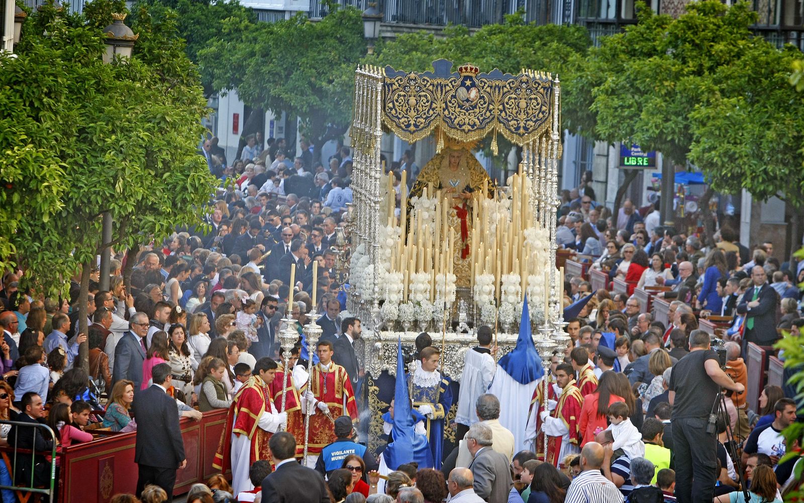 Nuestra Señora de la Estrella en la tarde del Domingo de Ramos.