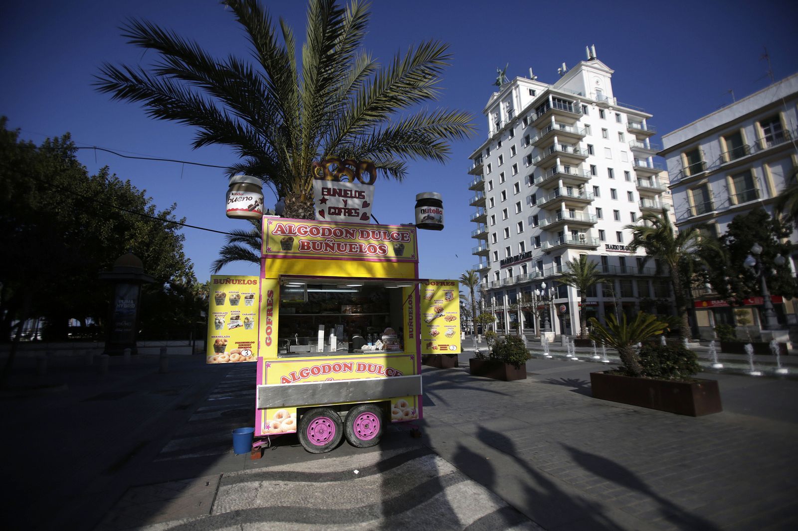 Imágenes del estado de alarma en cadiz - día 2