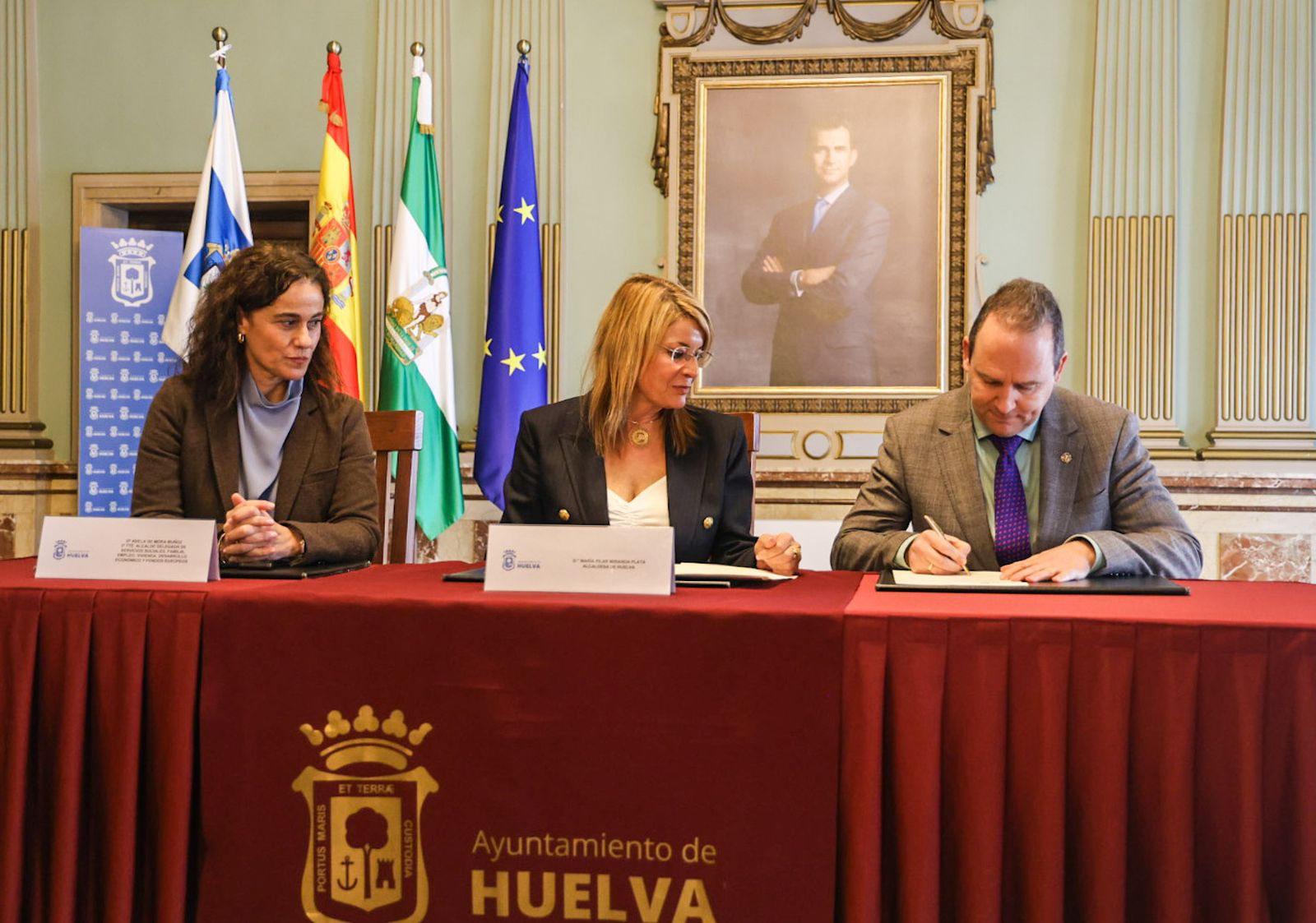 Fotografías del acuerdo de colaboración para la constitución de la Alianza Greener