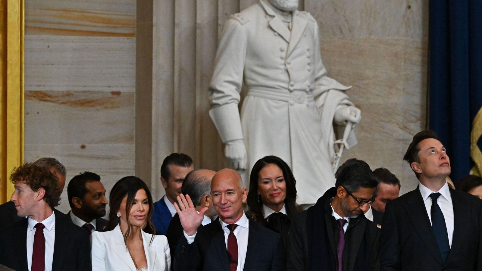 Las fotos del regreso de Trump a la Casa Blanca