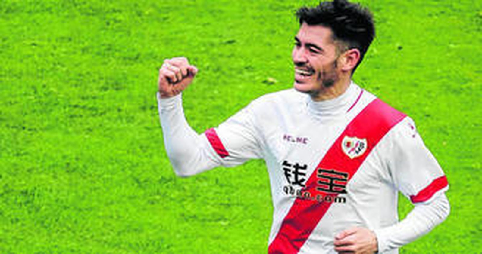 Jozabed Sánchez, jugador del Rayo, está a punto de convertirse en primer fichaje con coste de la temporada.