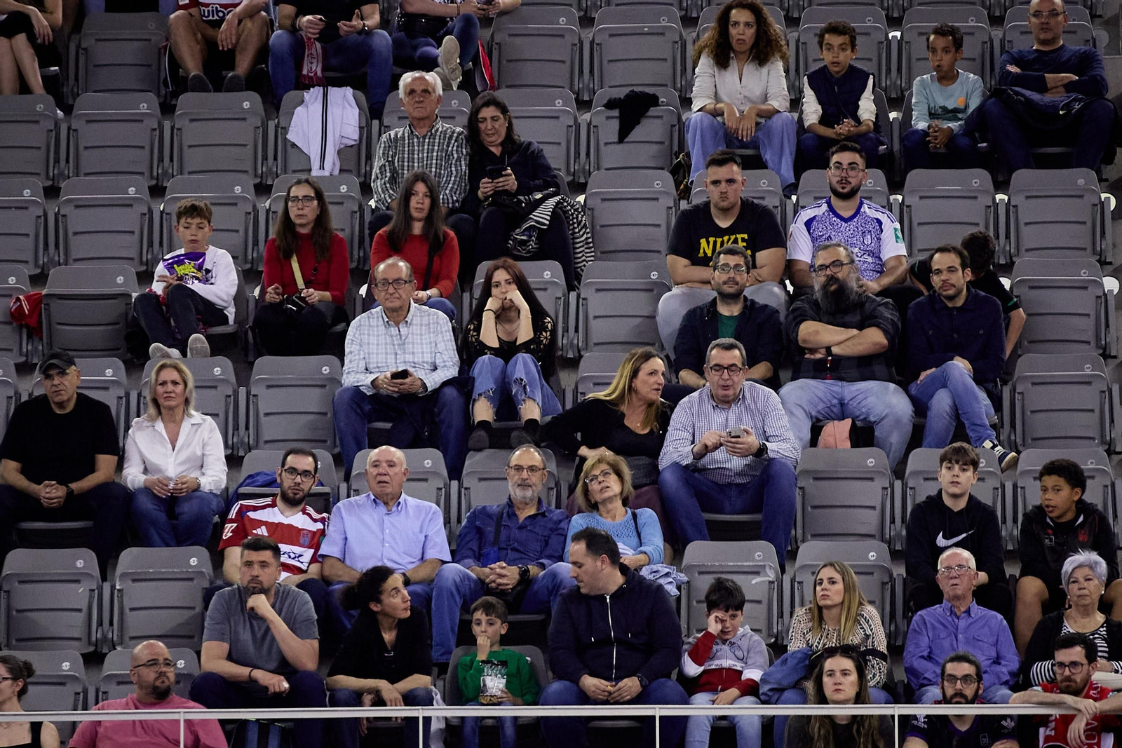 Enuéntrate en el Palacio en el Covirán Granada-BAXI Manresa