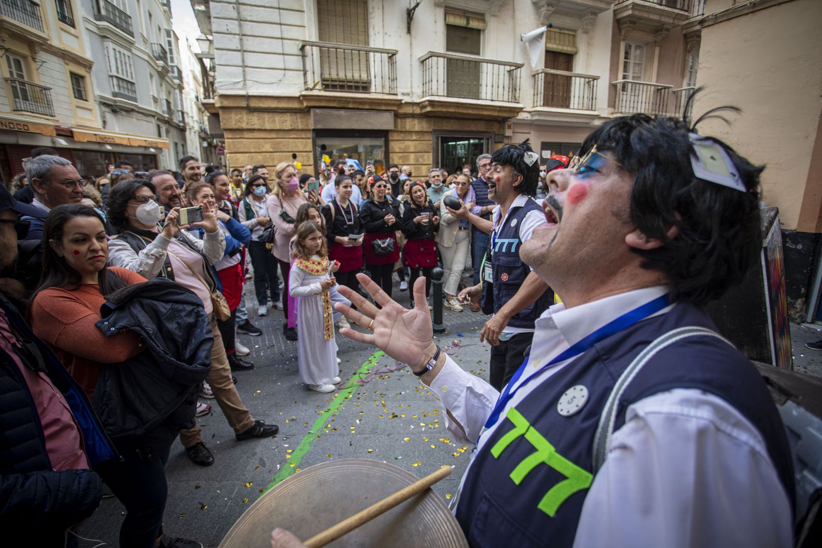 Imágenes del domingo de Carnaval ilegal en Cádiz