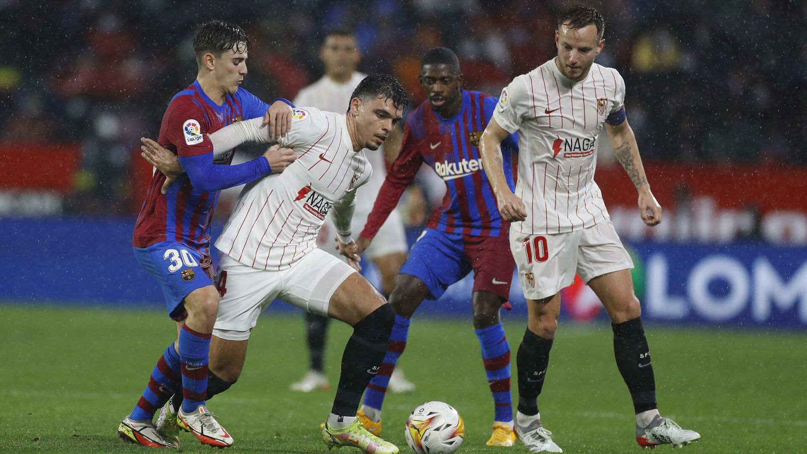 Barcelona - Sevilla: horario y dónde ver por televisión el partido de Liga