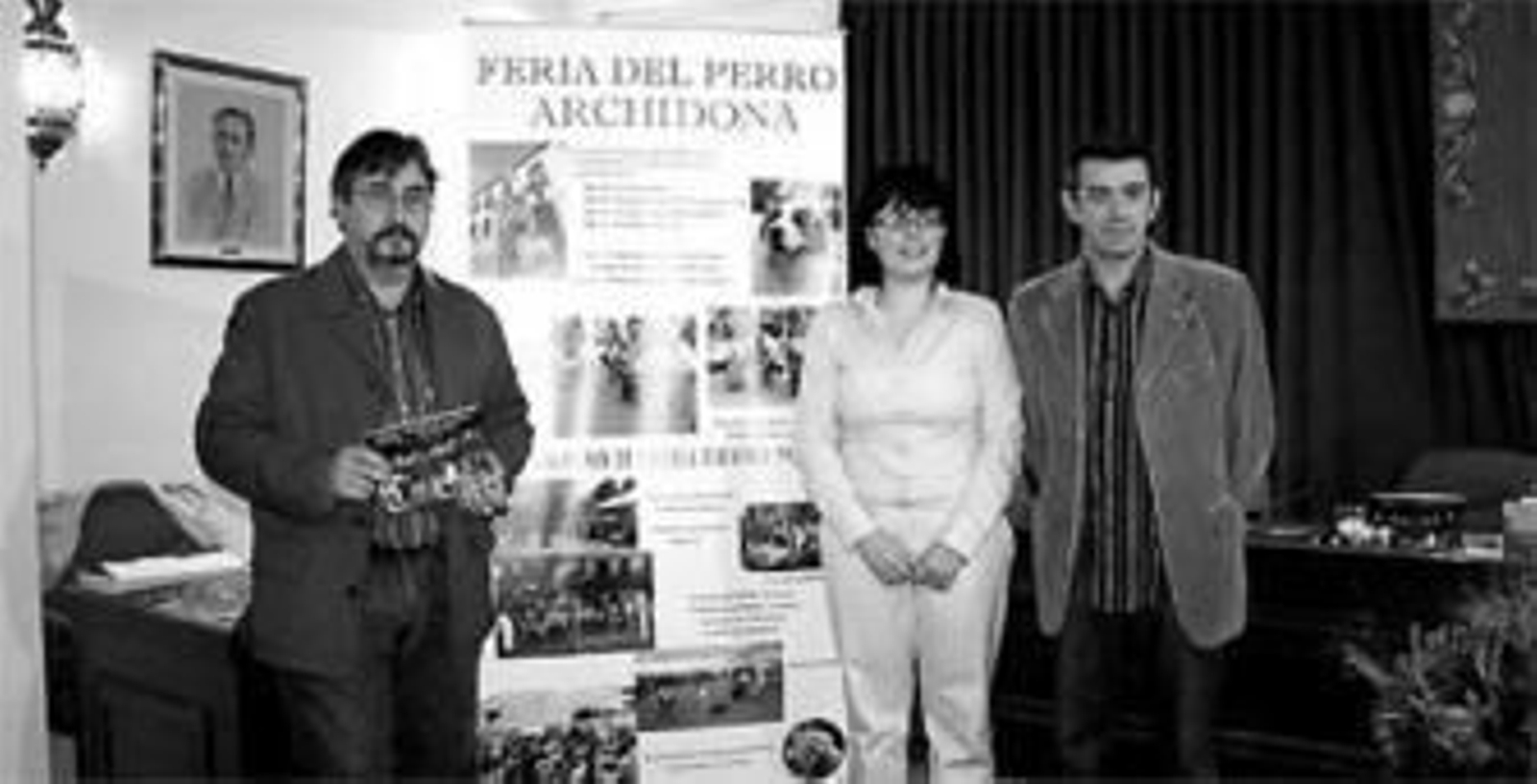 Presentación del cartel de la XVI Feria del Perro de Archidona. Presentación del cartel de la XVI Feria del Perro de Archidona.