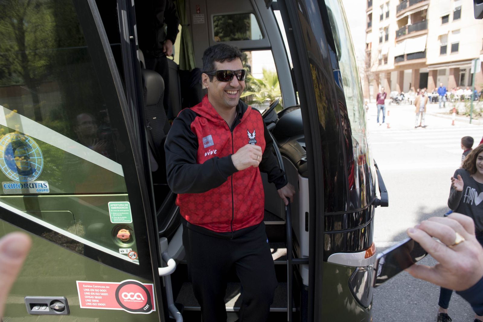 Pablo Pin, a su llegada a Granada tras consumar en Pamplona el ascenso del Covirán a la LEB Oro