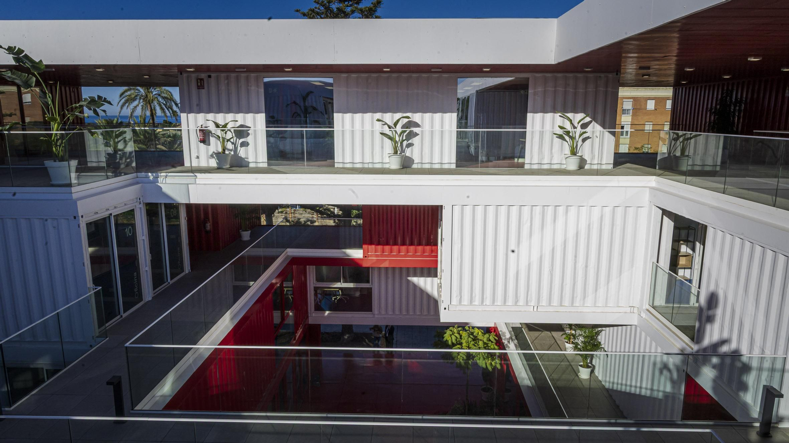 Las imágenes del interior de la Zona Base de Incubazul en Cádiz