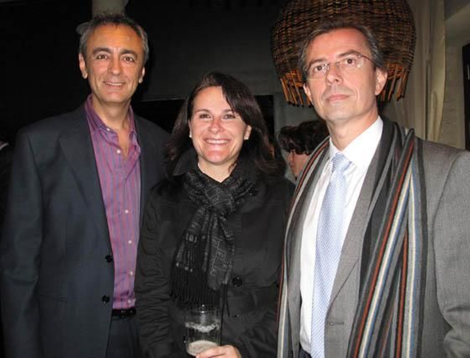 Pedro Martos (Canal Sur), con Pilar Fuentes y José  Luis Jiménez (Escuela Universitaria de Estudios Empresariales y Turismo).

Foto: Victoria Ramírez