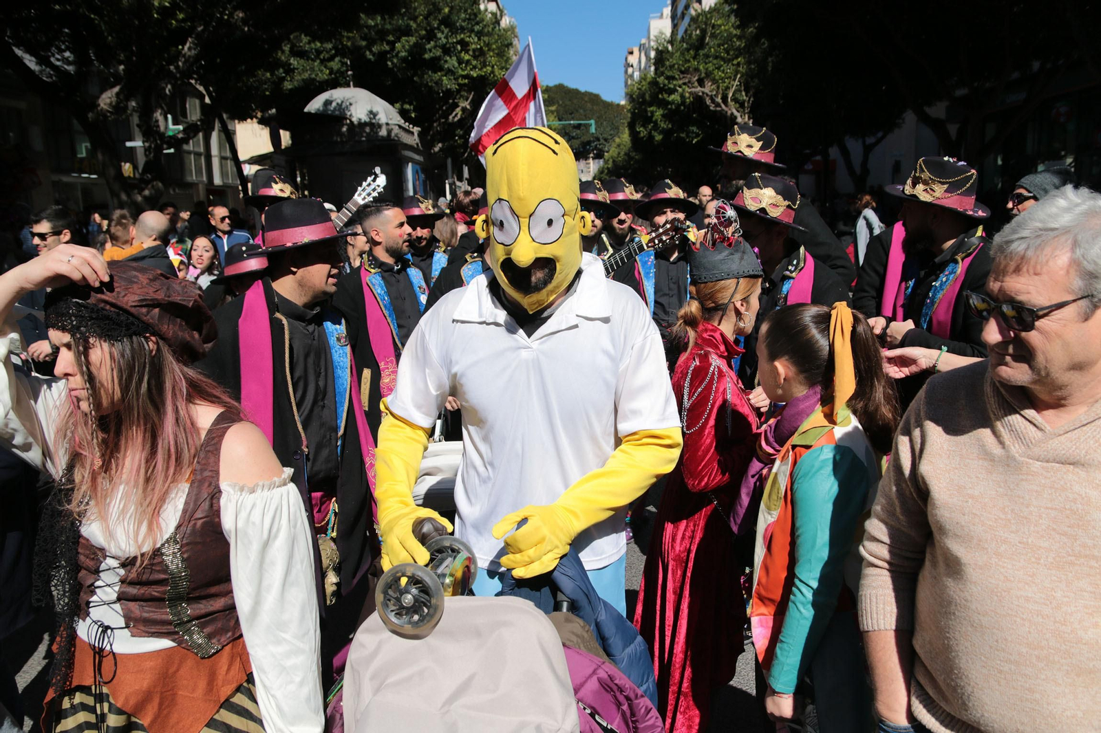 Las imágenes del Entierro de la Sardina de Almería