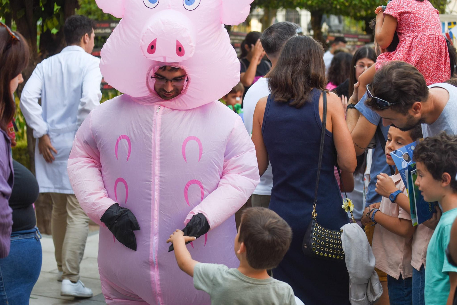 Las mejores fotos de la Feria de los Ingenios, el cierre de la Noche de los Investigadores en Córdoba