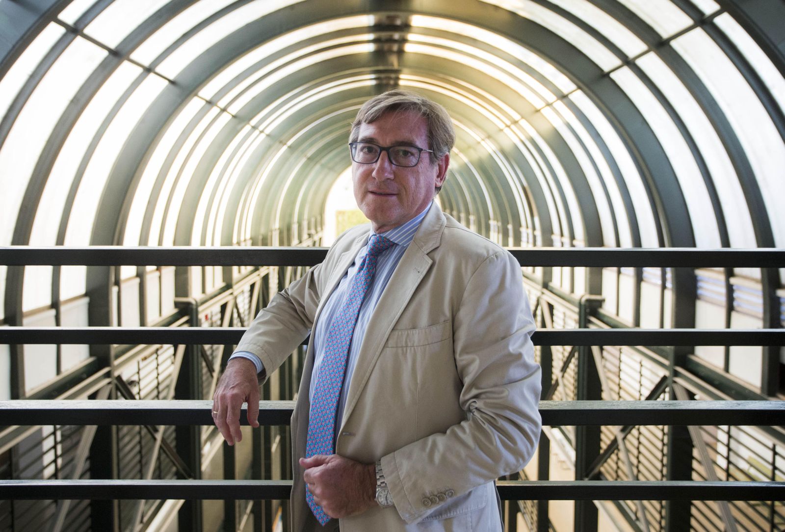 Rafael Carmona en la Facultad de Económicas de Sevilla.