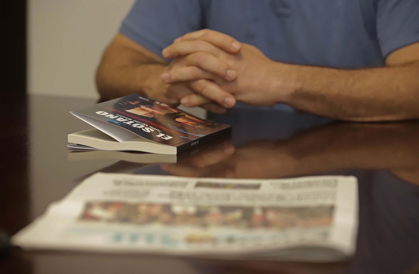 La trama de 'El sótano', ambientada en el Estrecho de Gibraltar, mezcla crimen, narcotráfico y un asesino en serie.