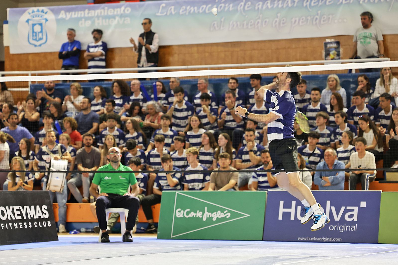 Imágenes de la final de liga de bádminton entre el IES La Orden y La RInconada