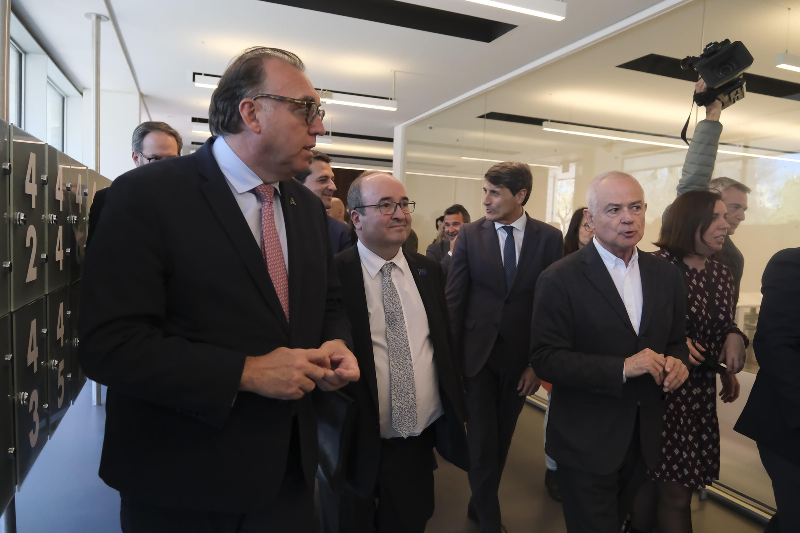 La entrega de la llave de la Biblioteca del Estado de Córdoba, en imágenes