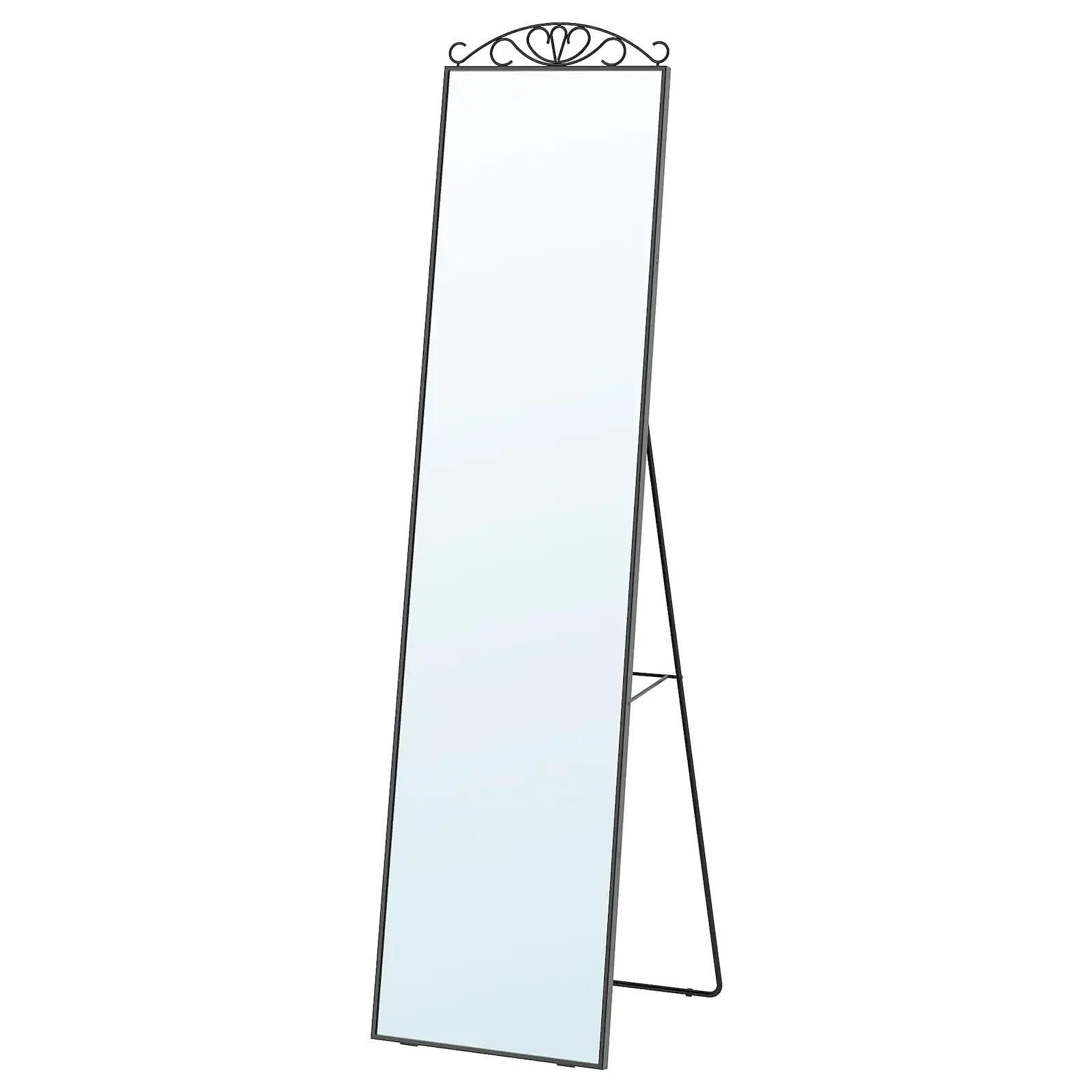 Espejo de pie de Ikea. Espejo de pie de Ikea.