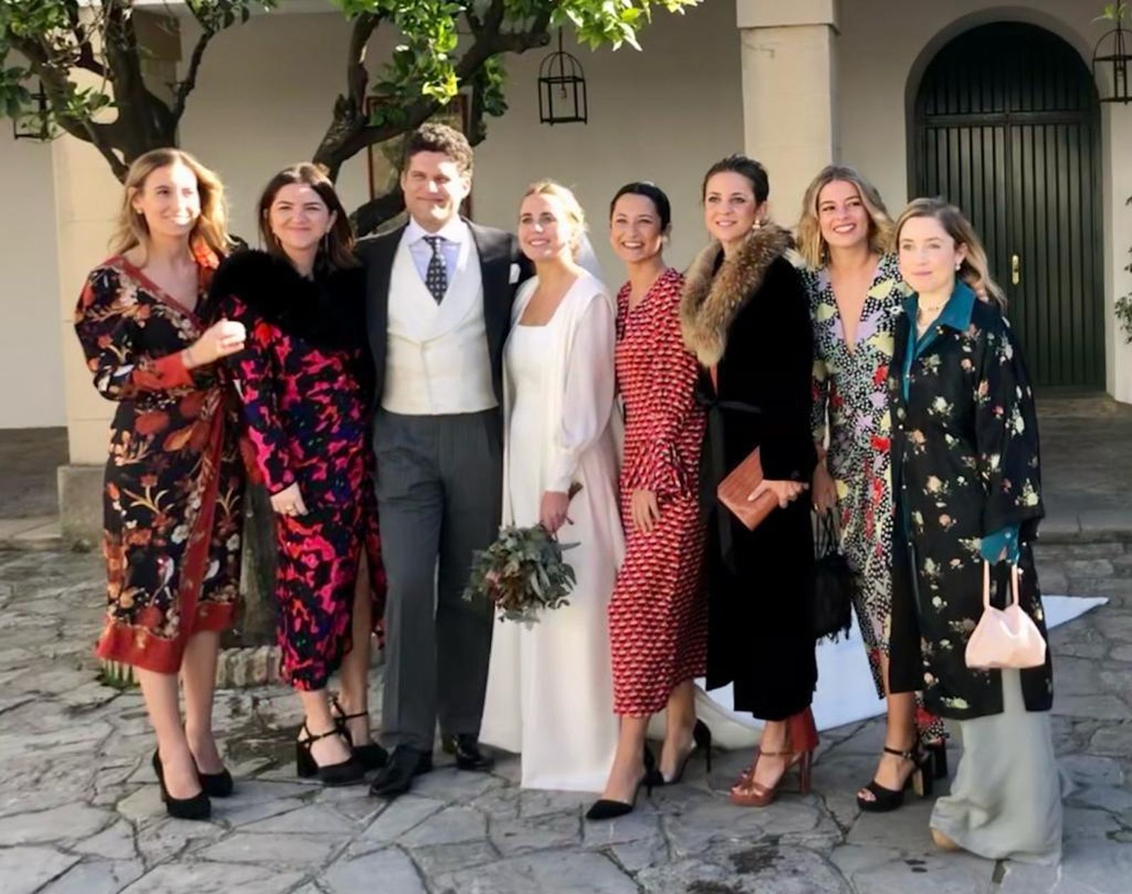 El nuevo matrimonio con María Pemán, Celia Ollero, Rocío Galatas, Blanca Maldonado, Leticia Valero e Isabel Domecq.