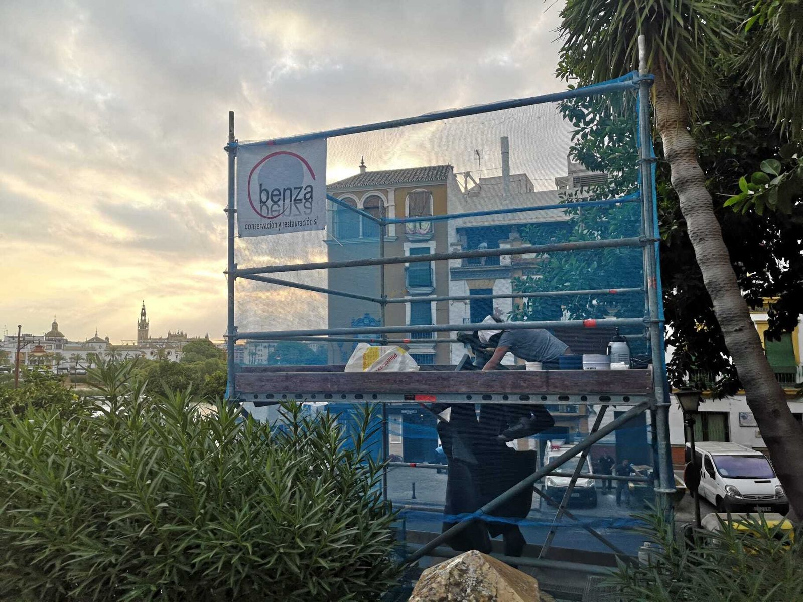 El monumento al torero Juan Belmonte se pone a punto