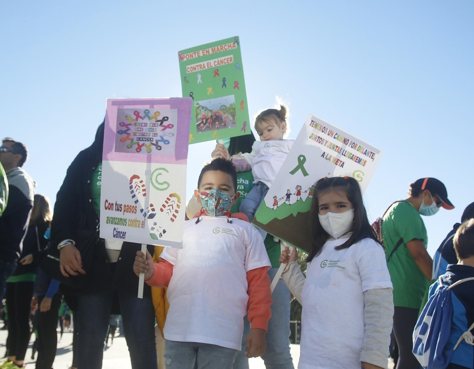 La marcha por la vida de la AECC en Córdoba, en fotografías