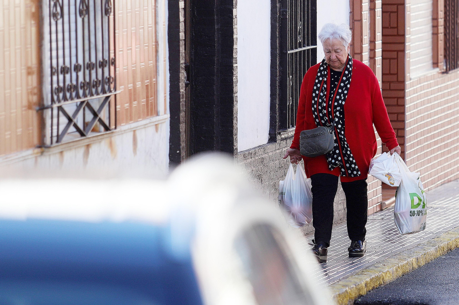Barrio a Barrio: Imágenes de la Barriada de Los Dolores