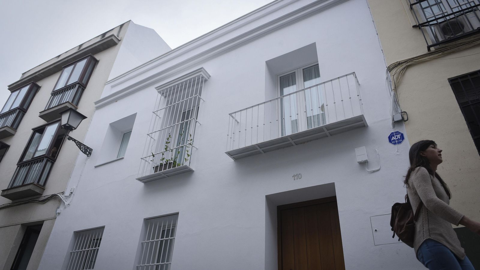 La fachada de la casa de la calle Sol.