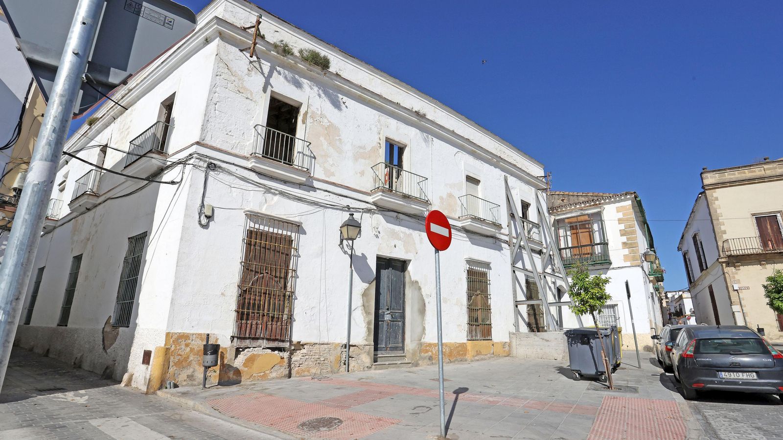 Finca del número 6 de Plaza Belén, donde Balcris proyectó un Centro de Artes. Finca del número 6 de Plaza Belén, donde Balcris proyectó un Centro de Artes.