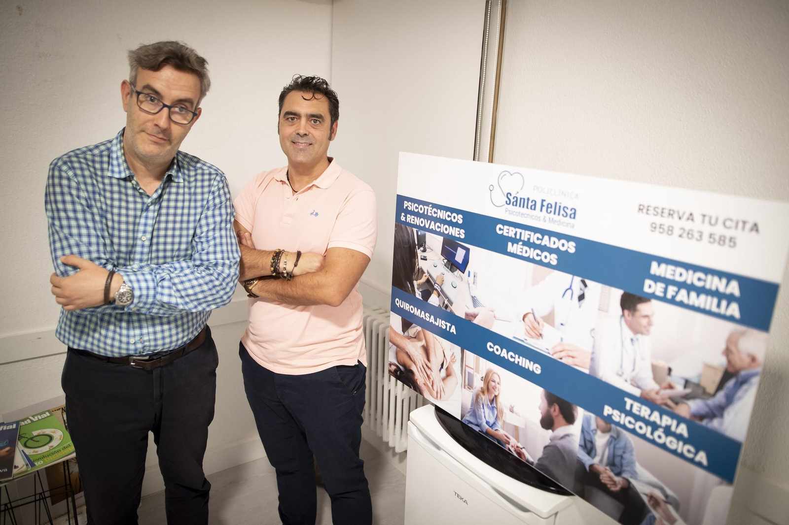 Enrique Oviedo, CEO del Grupo Clisant Avantia, junto al Dr. Jesús Casas.